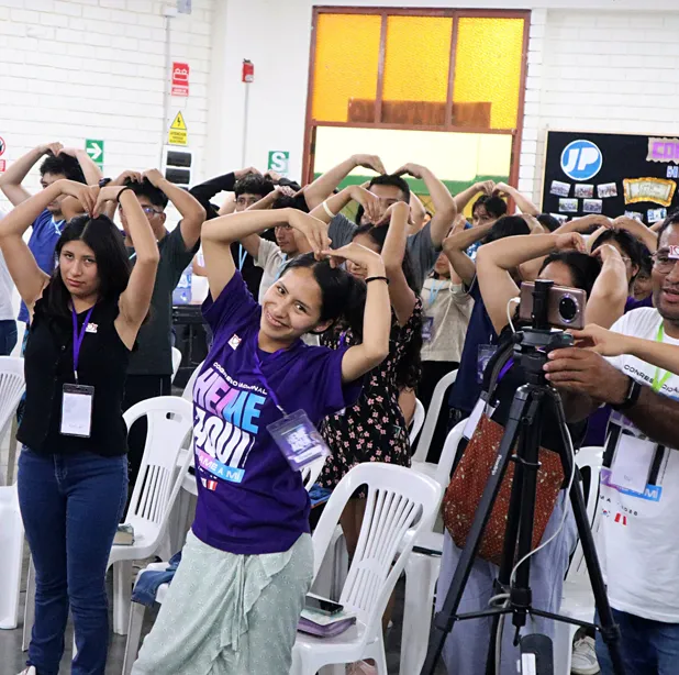 JOVENES1