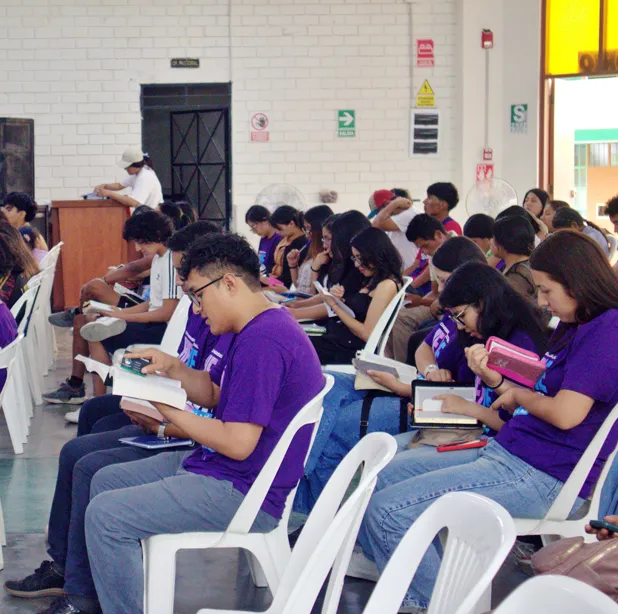 JOVENES4